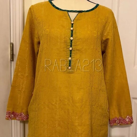 BEECHTREE PAKISTANI DESIGNER KURTA DRESS FLORAL EMBROIDERED 1 PIECE - Picture 4 of 6